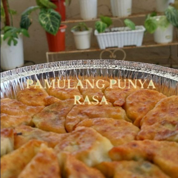 

✨TERLARIS -Kuotie Ayam Panggang (isi 20 pcs)
