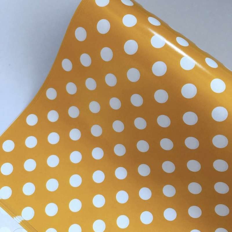 

Kertas Kado Kuning Medium Polkadot