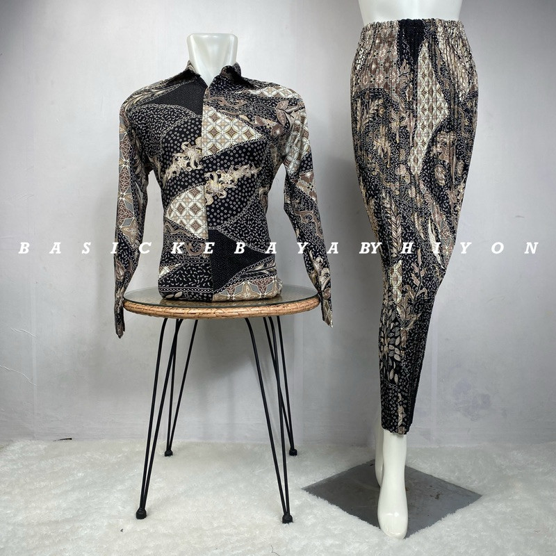 Kemeja Batik Couple Rok Plisket Baju Pasangan Lamaran Wisuda Kekinian