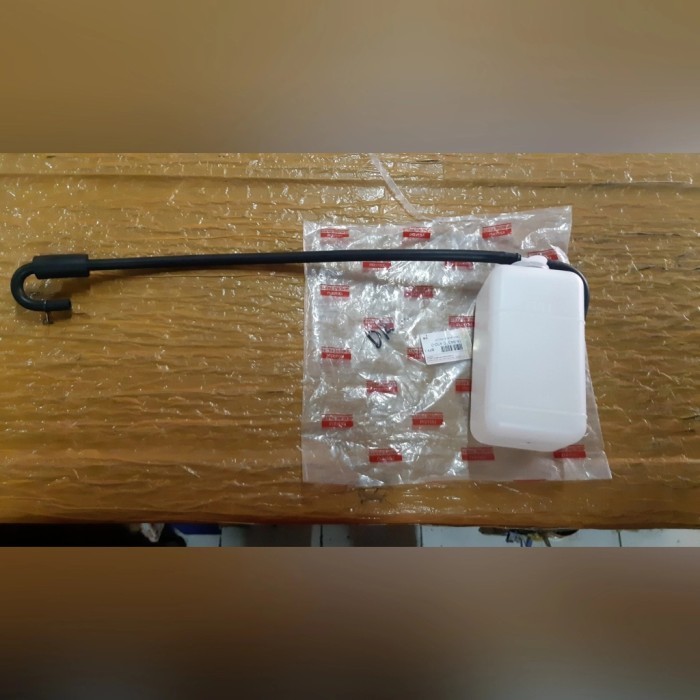 Tabung Air Radiator Isuzu Panther