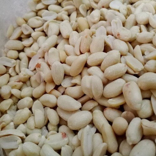 

1 Kg Kacang Kupas/ Kacang Tanah Mentah/ Kacang Tanah Kupas Super Ukuran Besar