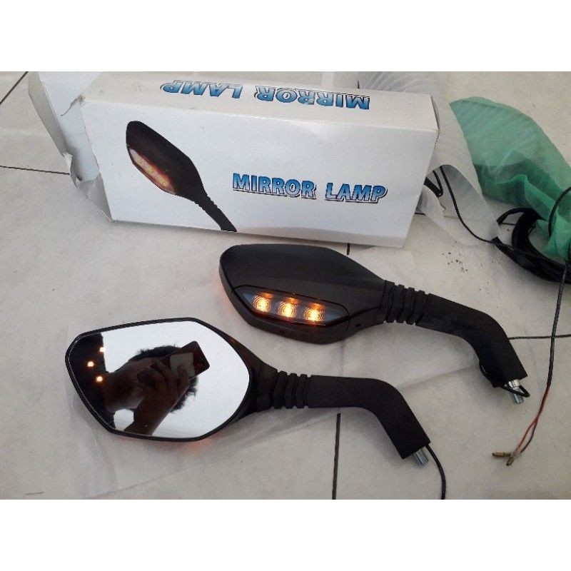 Kaca Spion LED Honda Pcx 160 Aksesoris Resmi Astra Sepasang Kanan Kiri (BISA COD)