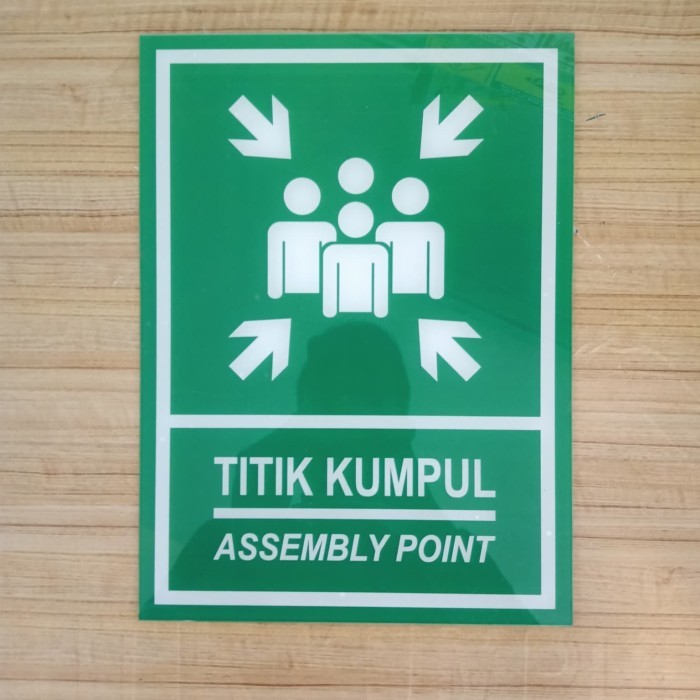 

AKRILIK K3 RAMBU SAFETY TITIK KUMPUL / ASSEMBLY POINT UK 20X30CM RAMBU