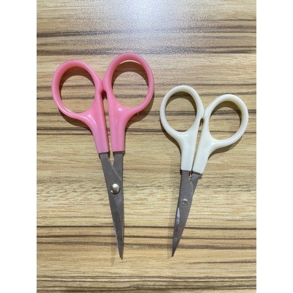 

Gunting benang bordir /gunting bordir tajam bahan stainless