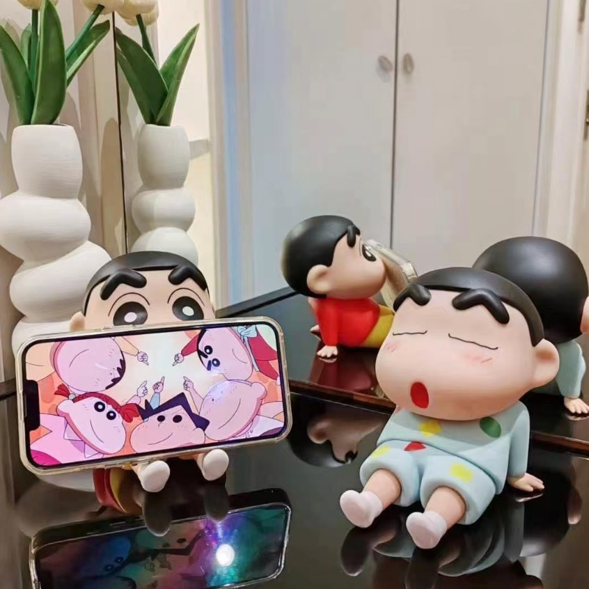 Phone Stand Holder Crayon Shinchan Figure Toys Crayon Shinchan Pajangan Meja Lucu/Figure Crayon Shin