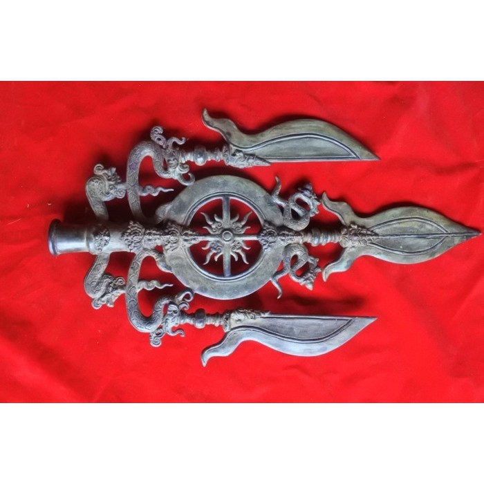 pataka naga wilwatikta majapahit perunggu langka antik termewah