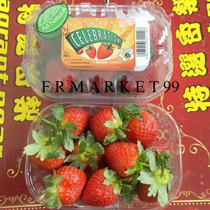 

Strawberry Celebrations Fresh / Buah Strawberry Lokal / 250 grm