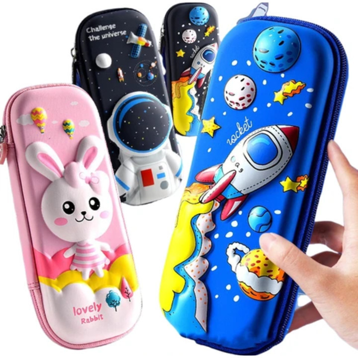 

Kotak Pensil Karakter 3D Timbul Anak Sekolah Impor Premium EVA Anti Air