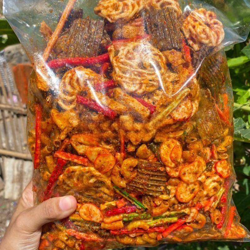 

Cemilan Seblak campur Mix Basreng kerupuk bawangsiomaykerupuk jengkolbeton pedas daun jeruk 1kg Goreng Kering Food