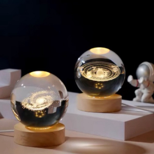 Lampu bola kristal LED galaxy bulan saturnus cocok untuk lampu tidur kamar yang aestetic