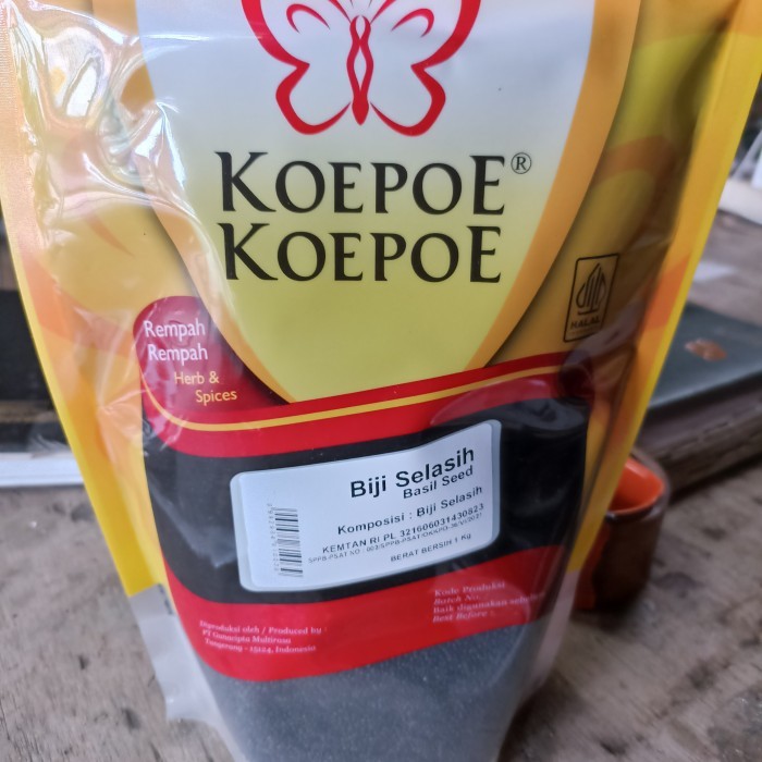 

Biji Selasih 1 Kg Koepoe - Koepoe Berat 1kg