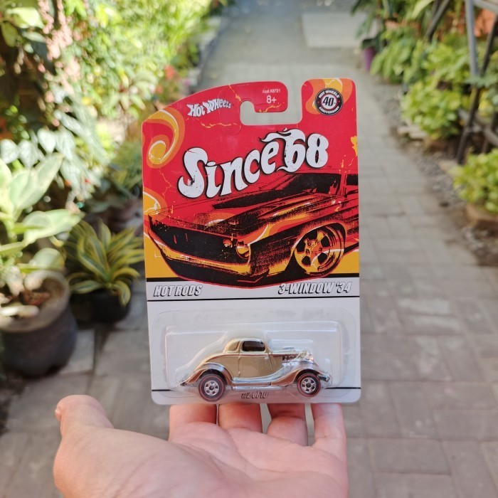 Hot Wheels Since '68 Series 3 Window 34 HotWheels VHTF Miniatur Mainan Diecast