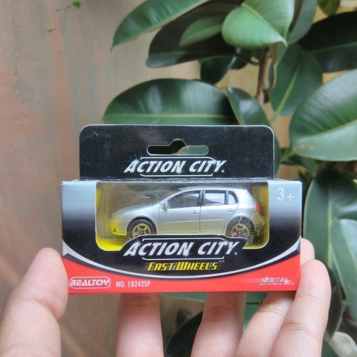 Realtoy Volkswagen Golf MK V VW Silver VHTF Miniatur Mainan Diecast