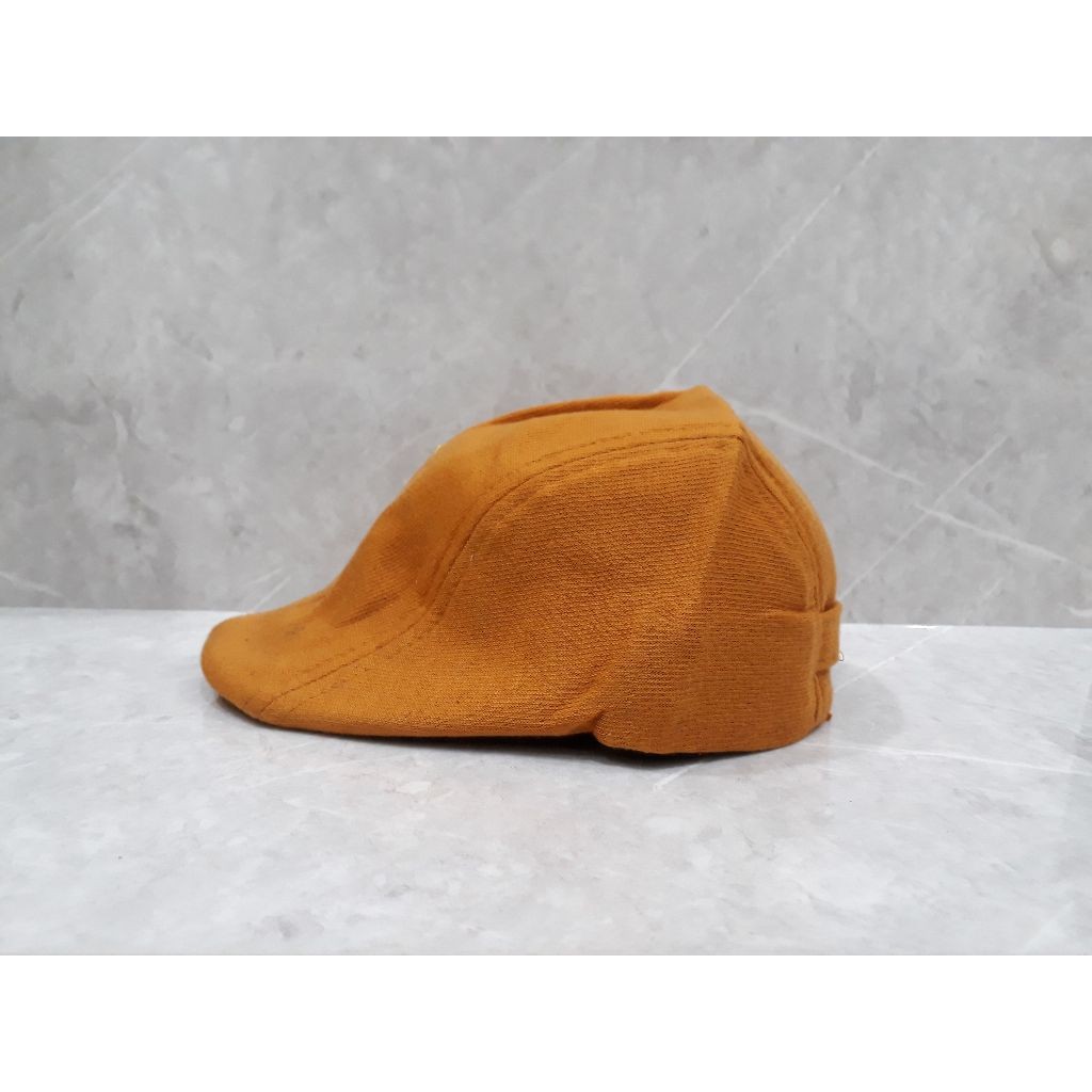 TOPI NEWSBOY / TOPI SUTRADARA / TOPI PELUKIS SENIMAN / TOPI PATINO / TOPI COPET / TOPI KODOK / PET F