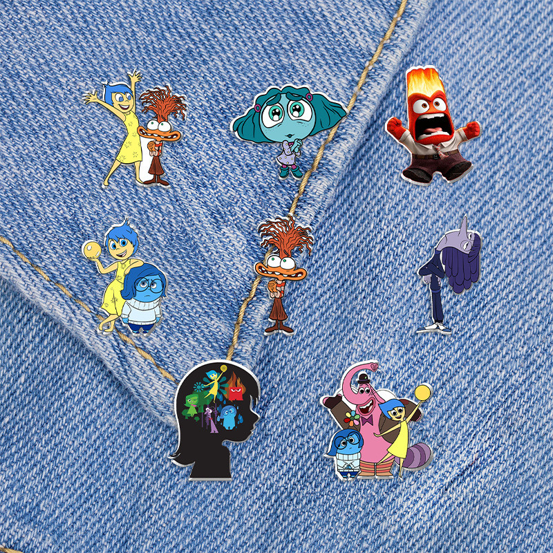 

Inside Out 2 Brooch Anime Pins Disney Sadness Anger Joy Kawaii Kids School Bag Clothing Decoration Children Cosplay Badge Toys
