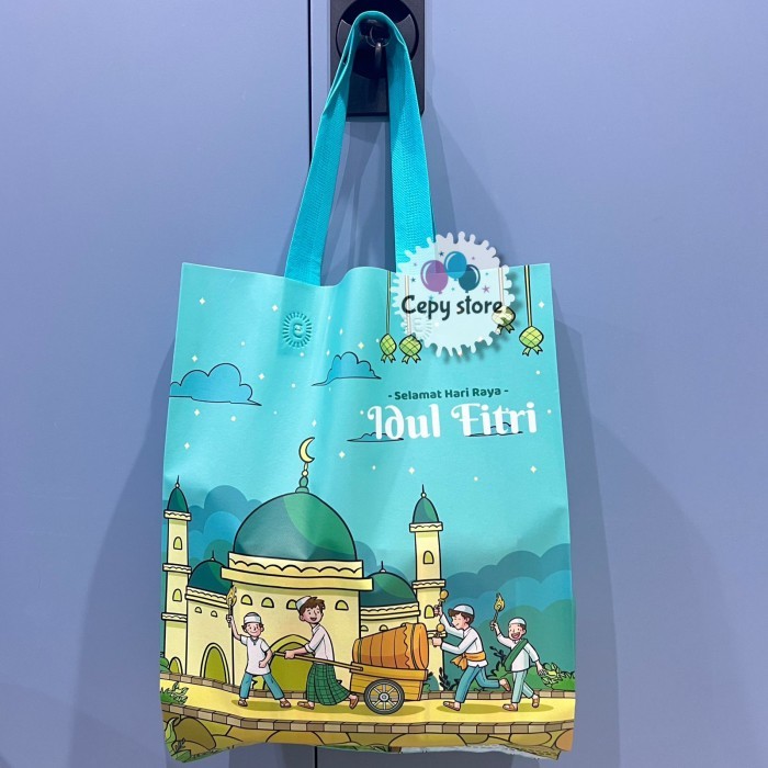 

Tas Souvenir Lebaran / Goodie Bag Idul Fitri / Tas Hampers Laminasi M - Tosca