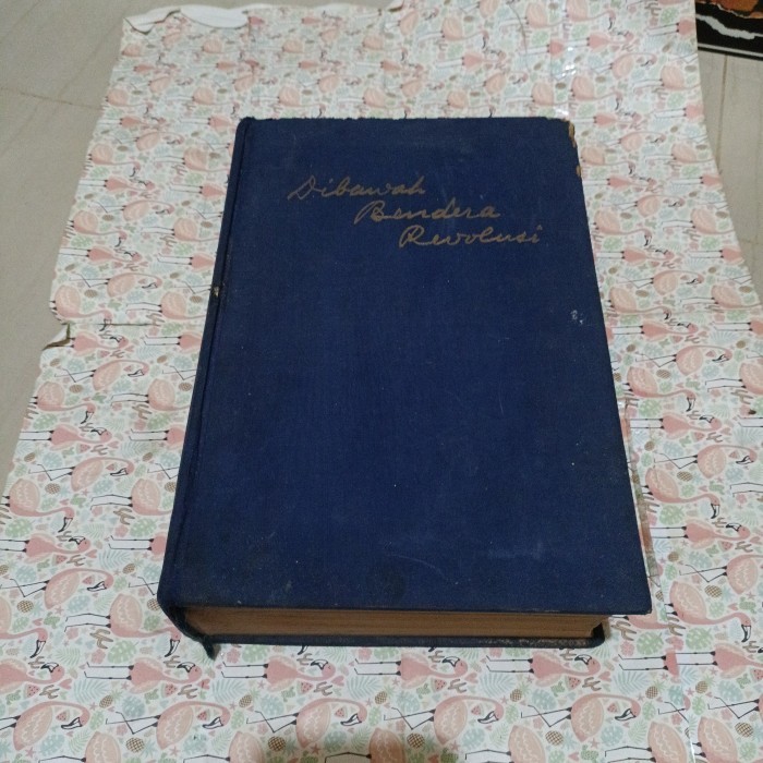 Buku Lawas Dibawah Bendera Revolusi ( DBR ) Oleh : Ir Soekarno