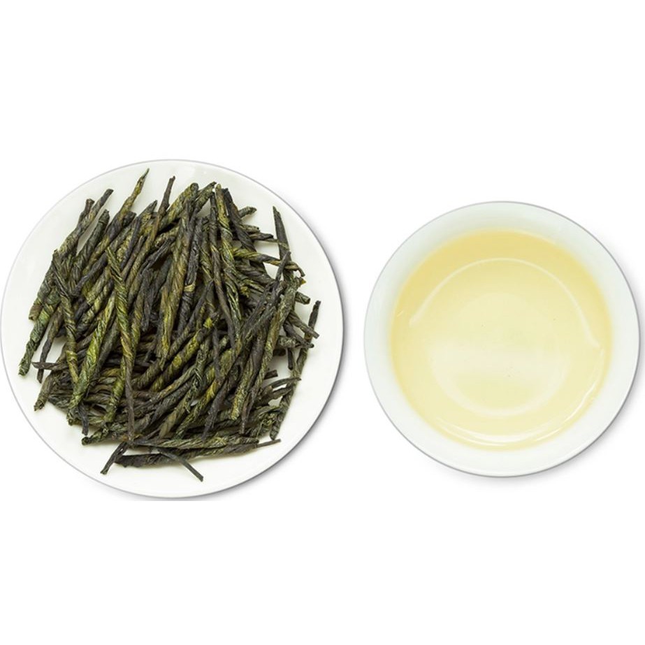 

Chinese Tea Kuding / teh pahit 苦丁茶 50 gram