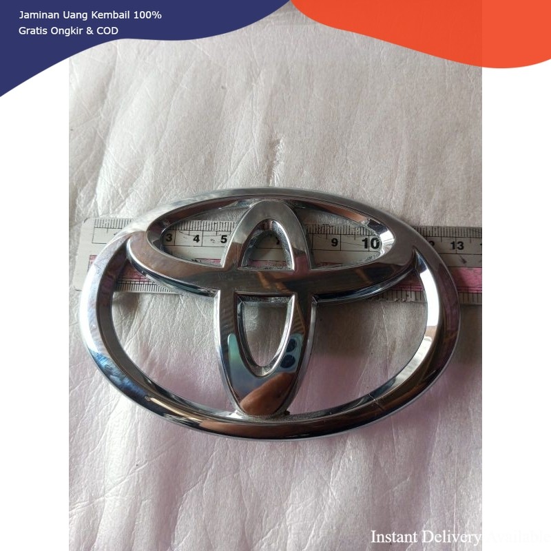 Emblem Logo depan toyota Agya & Rush Lama/logo belakang Avanza agya calya rush