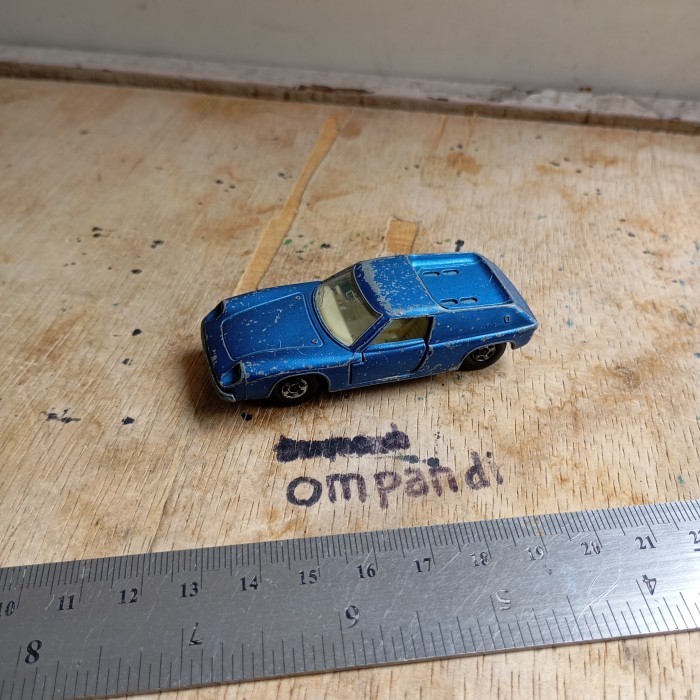 MAINAN diecast matchbox lotus superfast