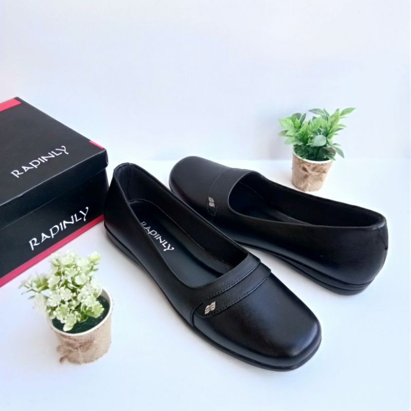 Sepatu Kerja Flat Shoes Pantofel Wanita Kulit