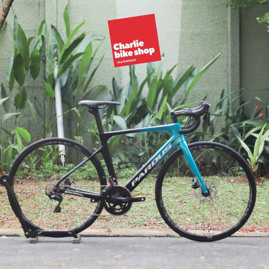 Full Bike Roadbike PARDUS SPARK SPORT 105 Disc Brake - Black Blue