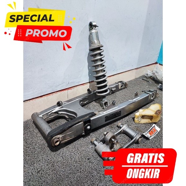 MNS SWING ARM SET COPOTAN KLX BF G TINGAL PASANG KONDISI NORMAL murah