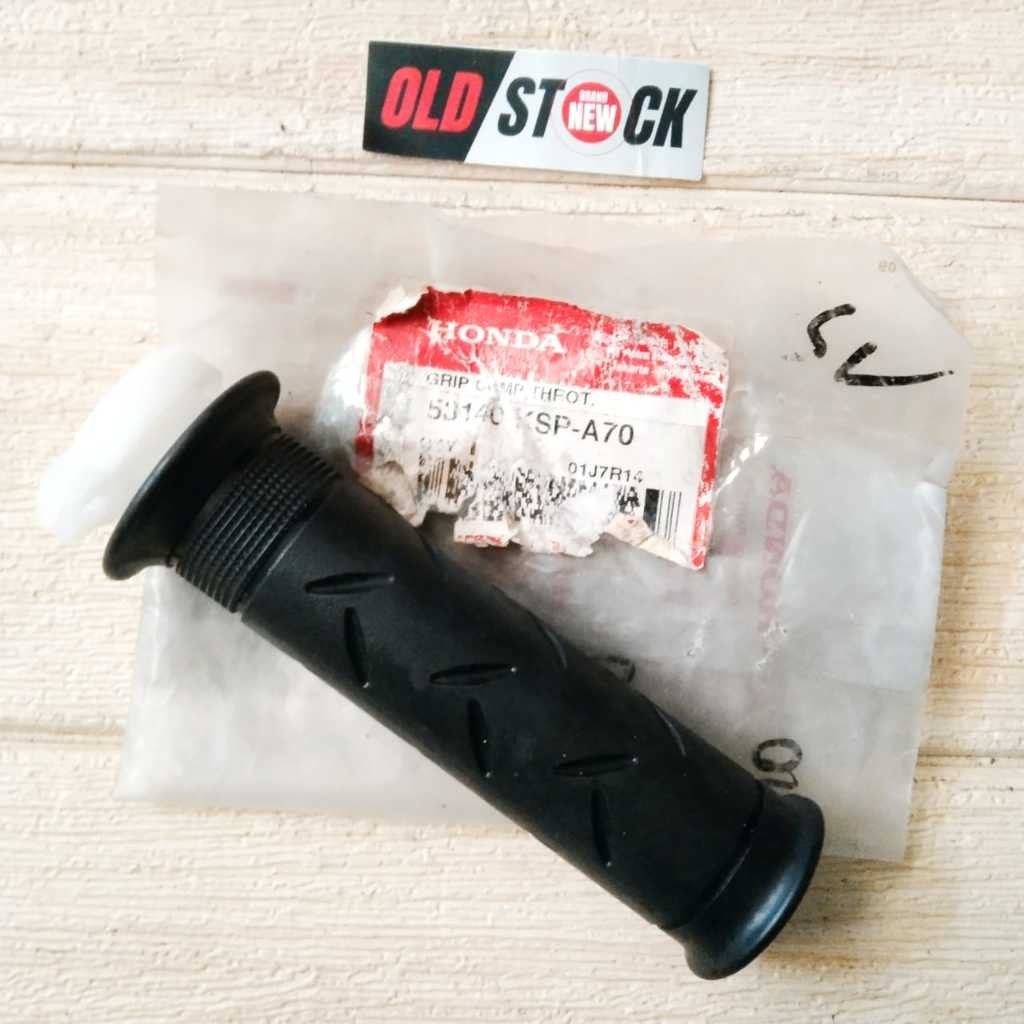 NOS/KARET STANG ORGINAL HANDGRIP KANAN HONDA MEGA PRO 2010  ( 53140-KSP-A70 )