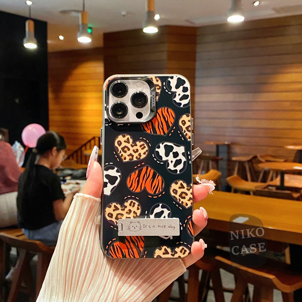 Silver White Case iPhone 13 Soft Case Cetakan macan tutul hitam gaya seni Cover Full Protection for 