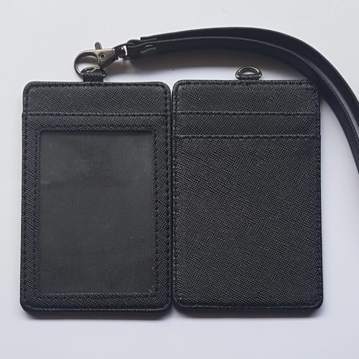 

⭐BISA COD⭐ NAMETAG KALUNG / ID CARD / CARD HOLDER 3 SLOT Hitam