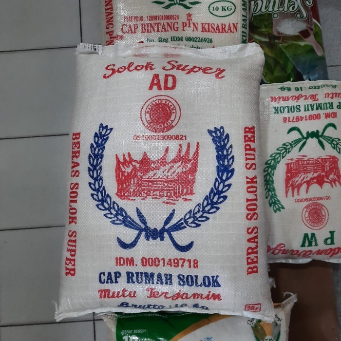 

New Item BERAS SOLOK SUPER 10KG