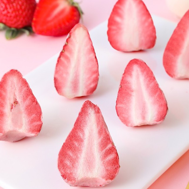 

JAMIN MURAH !!!URSNACKS Freeze Dried Strawberry - Snack Keripik Buah Stroberi Strawberry(BISA LANGSUNG ORDER)