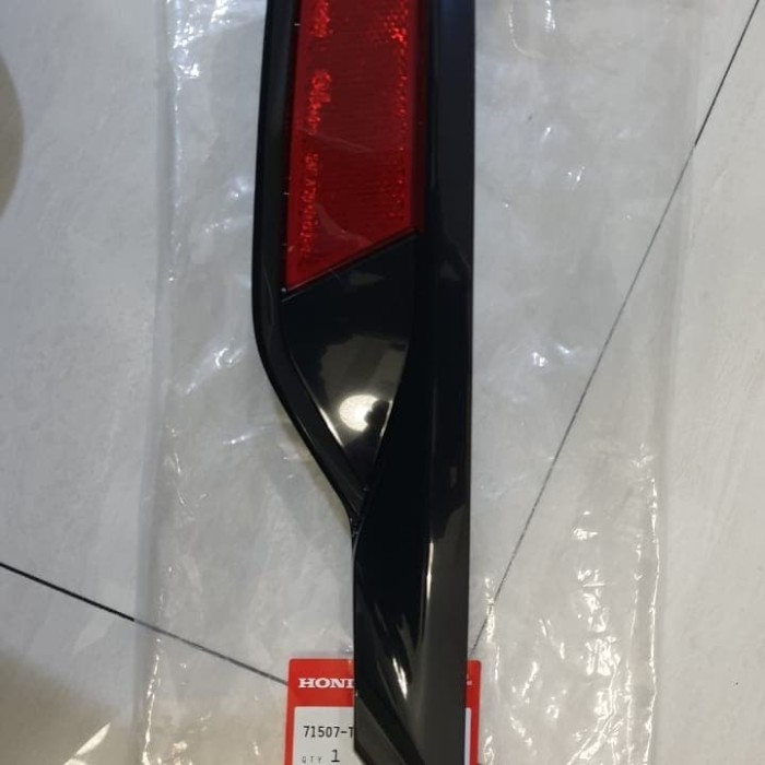 Honda Jazz GK5 Rear Bumper Reflector JDM
