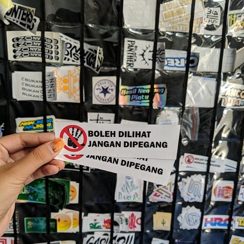 

Cetak Kilat Stiker Dilarang Dipegang Sticker Boleh dilihat