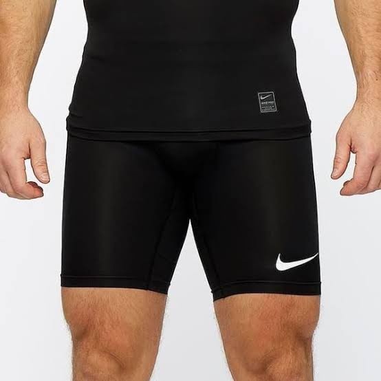 CELANA PENDEK STRETCH BASELAYER/shot olahraga/shot dewasa pria dan wanita celana pendek wanita celan
