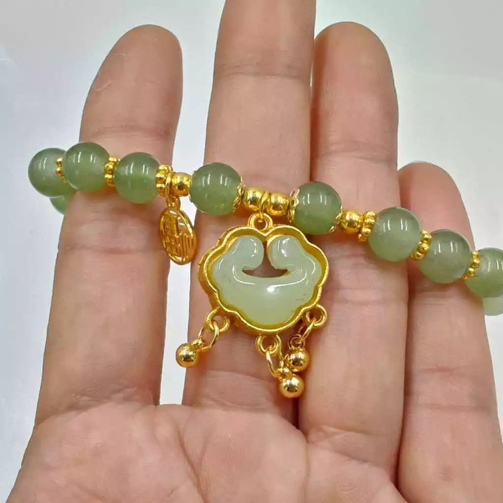 Gelang Tangan Giok Keberuntungan Gelang Giok Kunci Perdamaian