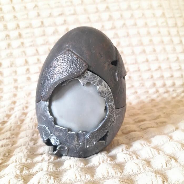 DV99 Dragon Egg Silver - Mega Bloks Mainan Anak Telur Naga Figure