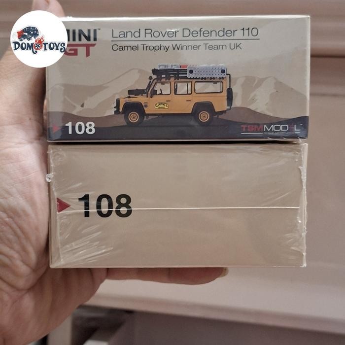 LP2155 Mini GT Skala 64 Land Rover Defender Camel Trophy  Winner Team UK Clean Version #108