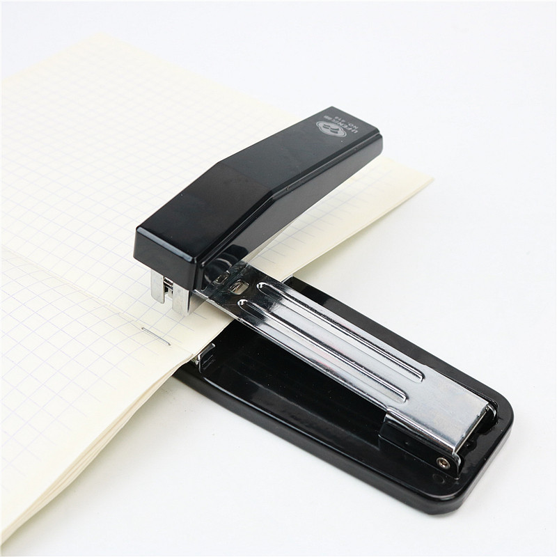 

Rotatable stapler Binding about 30 pages Binding in the middle of the notebook Use 24/6 staples Office stationery