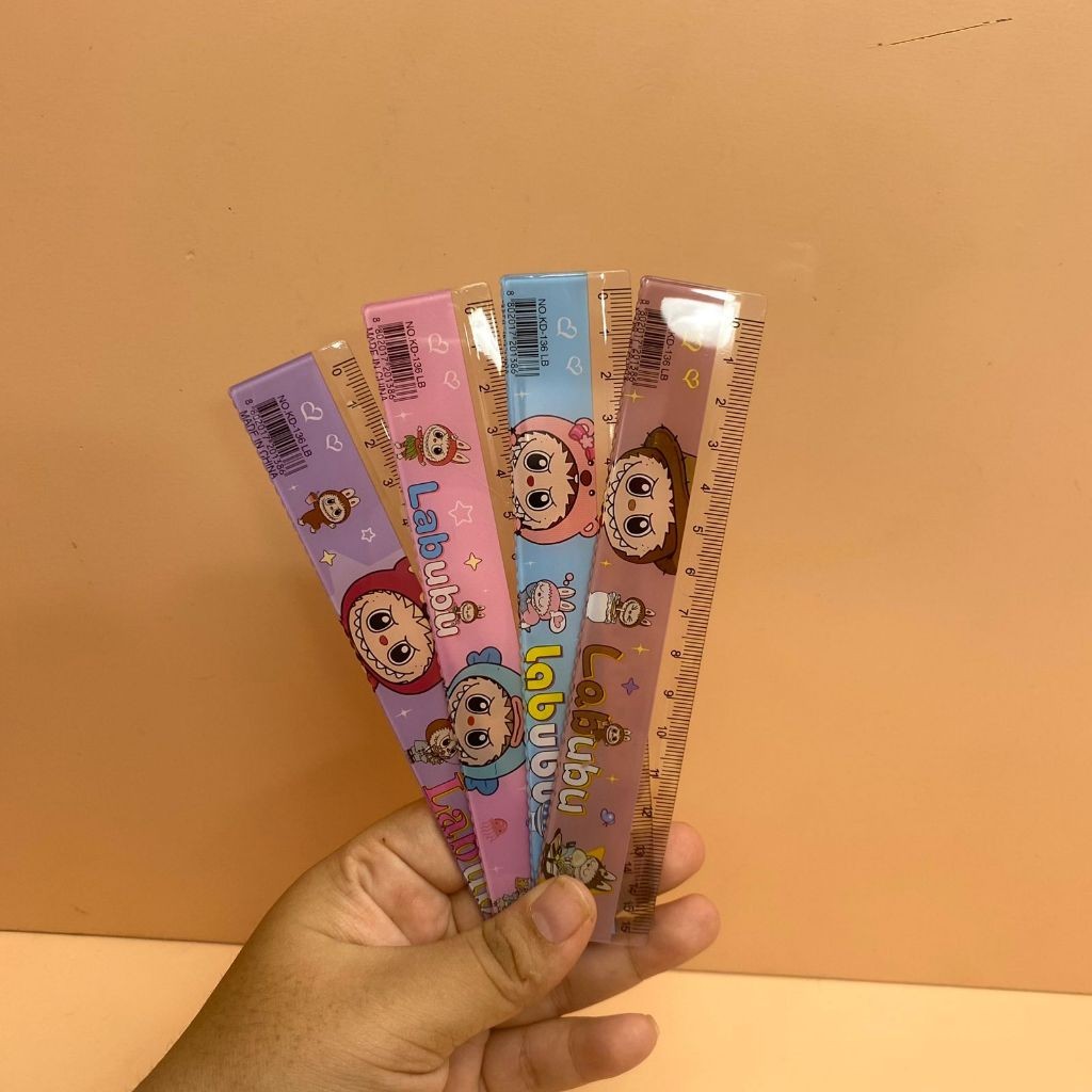 

THE VIRAL STORE PENGGARIS PLASTIK 15 CM LABUBU LABULABU LUBABU POP MARTT THE MONSTER PGG-1683 RULER ALAT TULIS COD SOUVERNIR