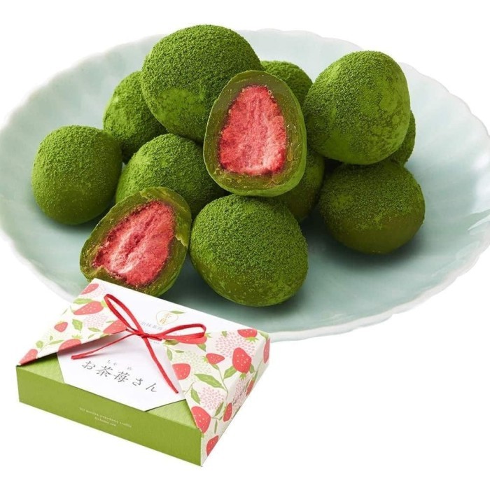 

Ito Kyuemon Ochame-san Uji Matcha Strawberry Chocolate Truffles, Matcha Sweets