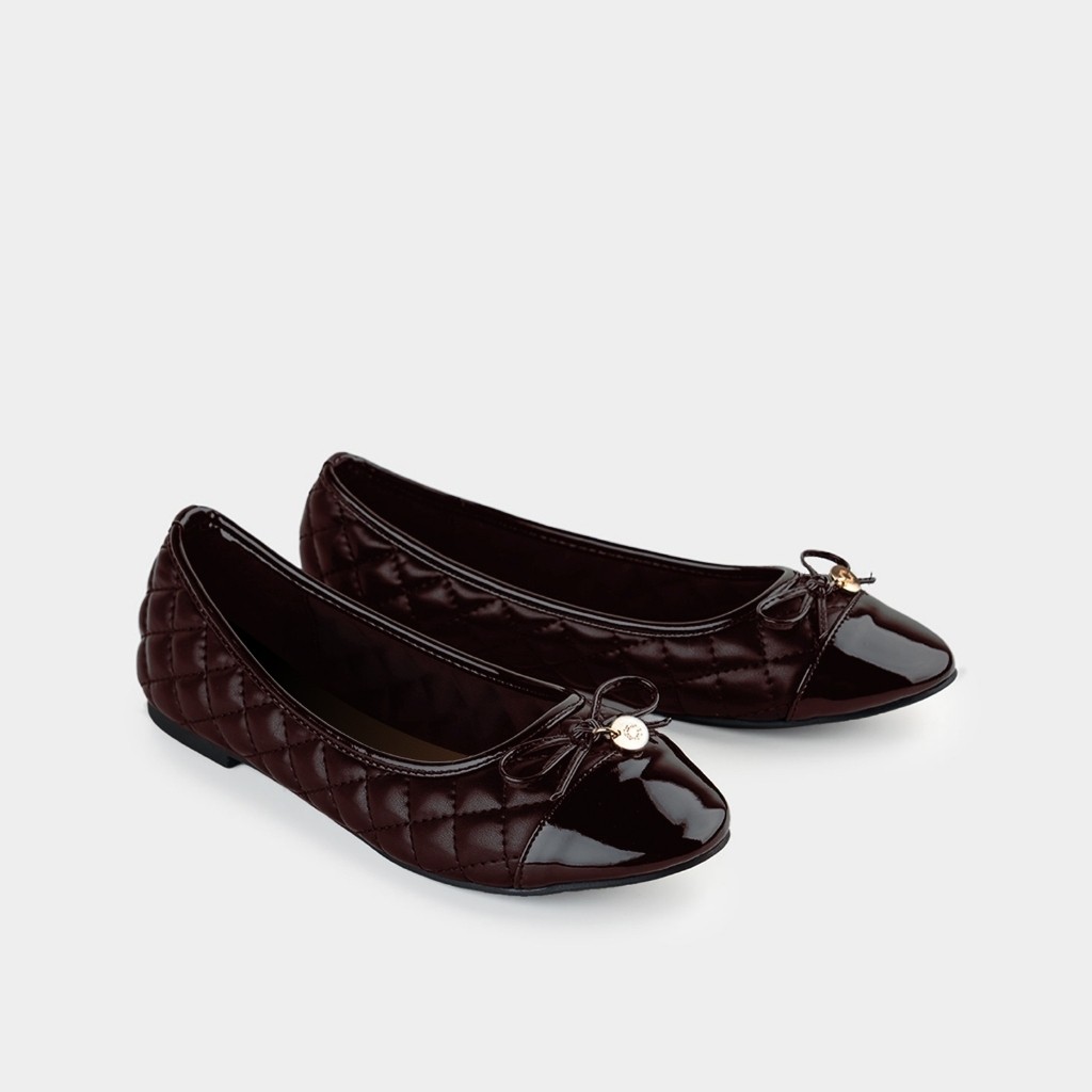 URBAN&CO Essentials Flat Shoes Sepatu Slip On Flatshoes Cewek - Zayna