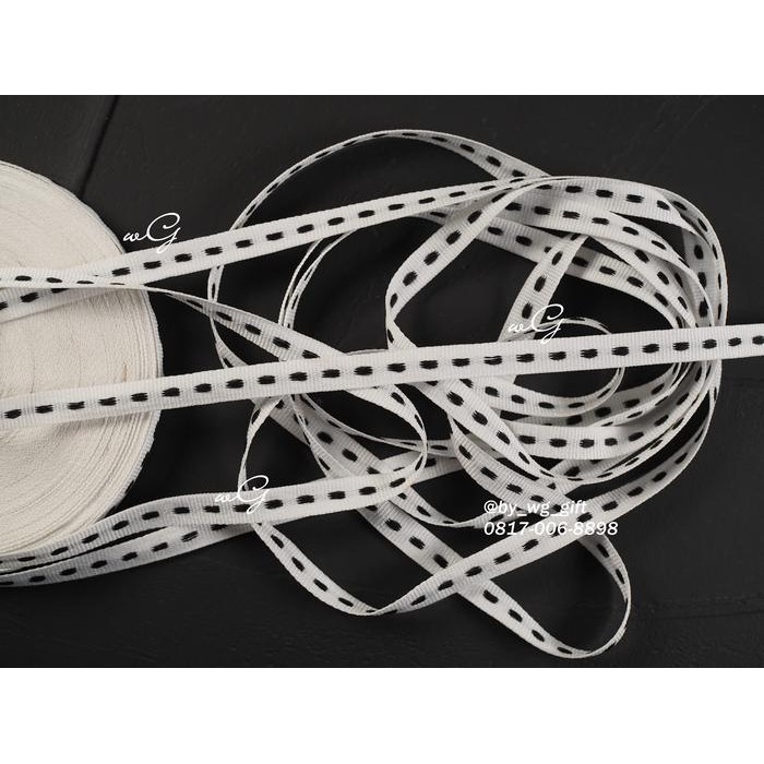 

Pita Grossgrain - Putih Garis Hitam ; Lebar 1 cm; Panjang 28.5 yards