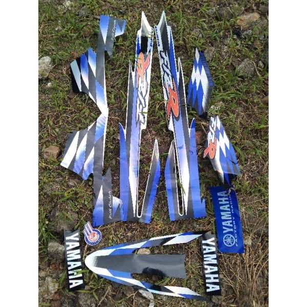 Striping stiker f1zr fizr milenium biru putih hologram R merah