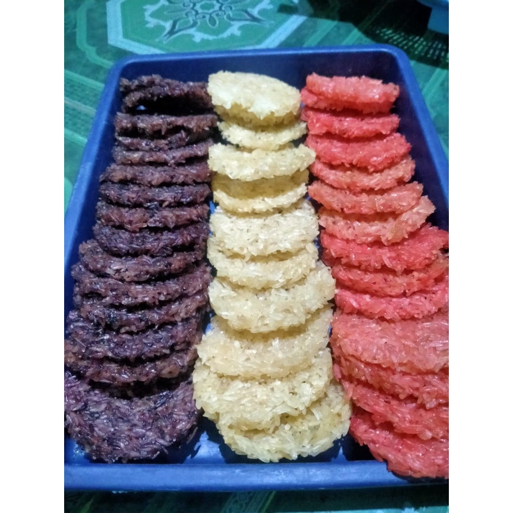 

Rengginang Mentah 1 kg 3 Rasa Mix , Terasi , Bawang Putih , Ketan Hitam