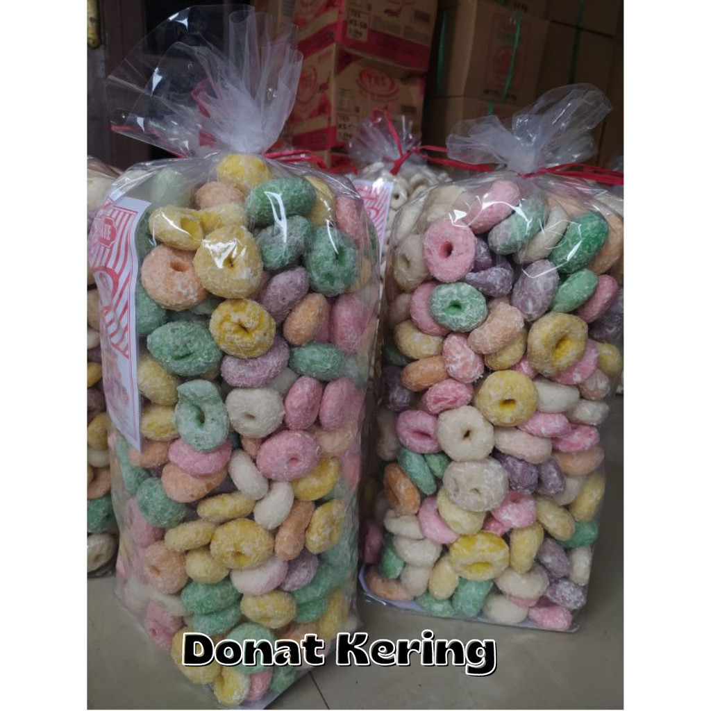 

Gratis Ongkir Promo donat kering cemilan donat kering donat jadul salju kering