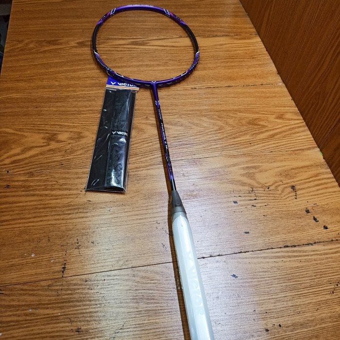 Raket VICTOR THRUSTER RYUGA II TD (100% ORIGINAL) - 4 U