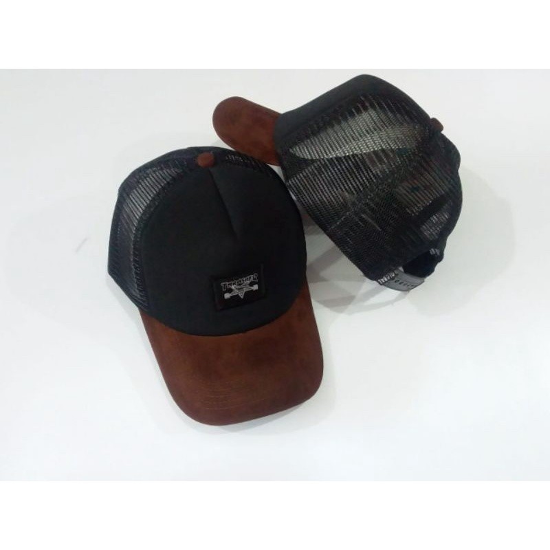 TOPI TRUCKER TRASHER PREMIUM