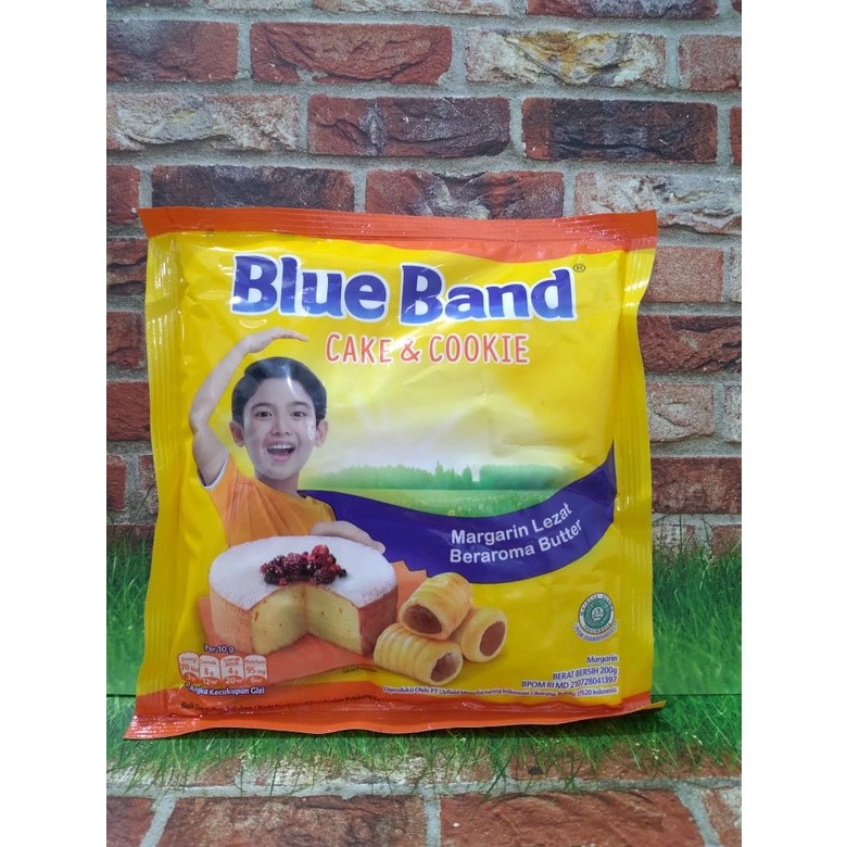 

MARGARINE BLUEBAND CAKE & COOKIE 200GRAM - ARM