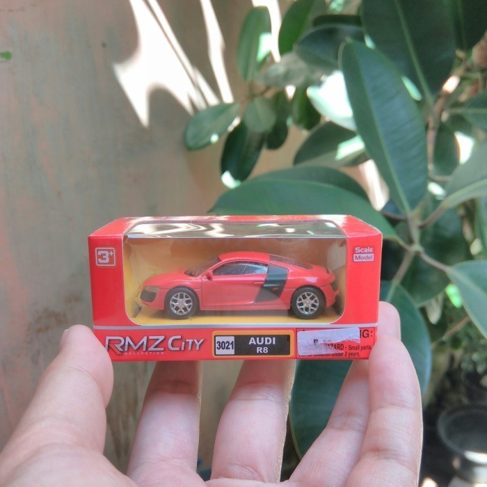 RMZ City Audi A8 1/64 Miniatur Mainan Diecast